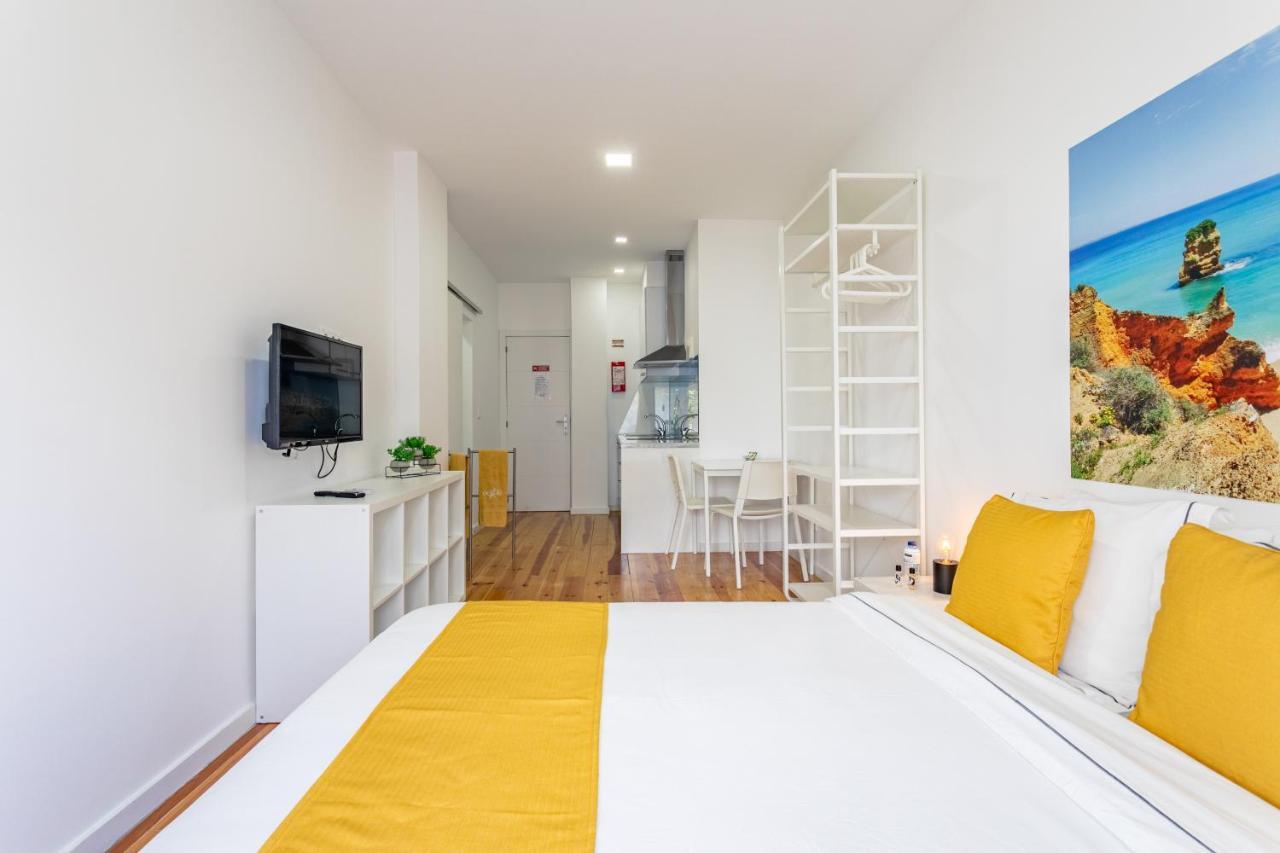 Real Home Sacavem Luaran gambar